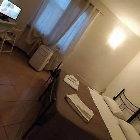 Le Tre Stelle Nocleg ze śniadaniem Ronco allʼAdige